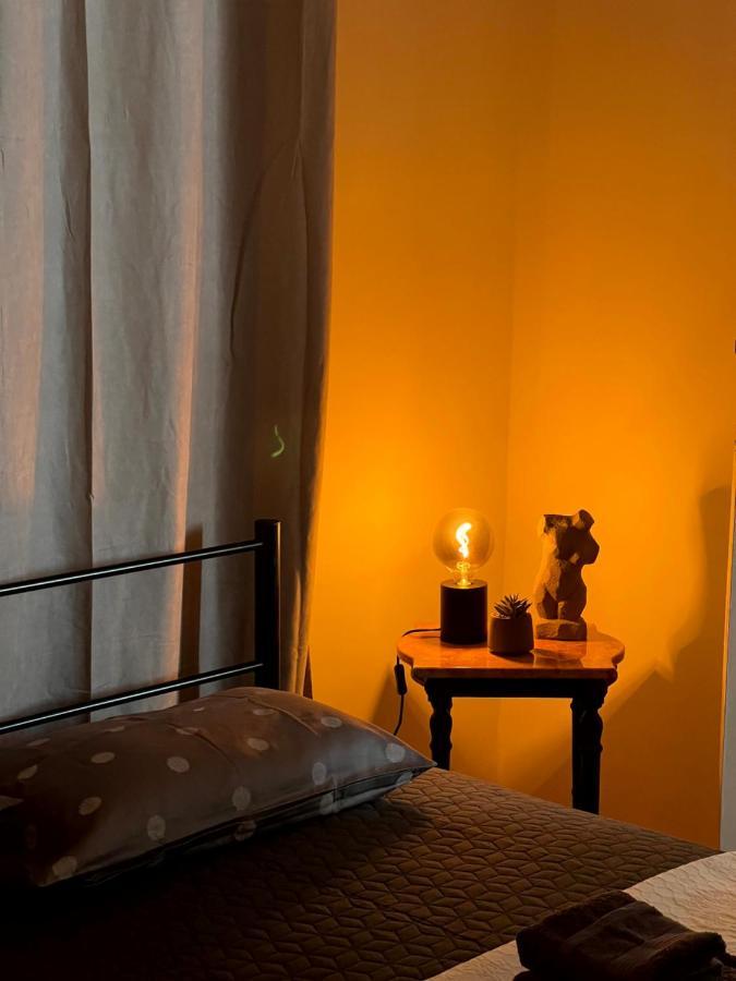 Η Ελπίδα Και Η Γιάννα Ξεκίνησαν Ένα Χώρο Cute Apartment Волос Екстериор снимка