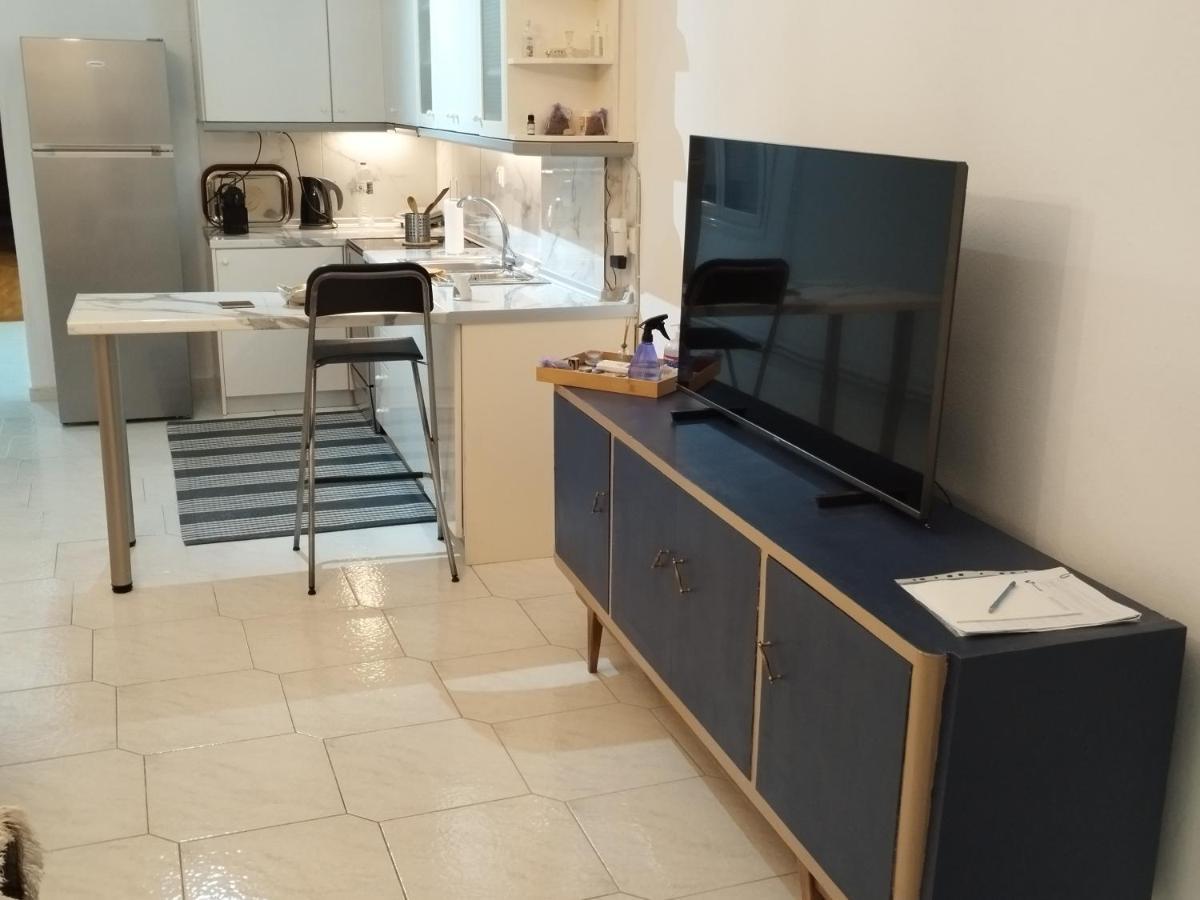 Η Ελπίδα Και Η Γιάννα Ξεκίνησαν Ένα Χώρο Cute Apartment Волос Екстериор снимка